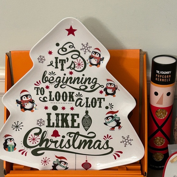 Christmas Tree Shaped Plate Penguin It’s Beginning to Look a lot like Christmas - Picture 15 of 16